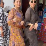 Karisma Kapoor Instagram - Dance of E̶n̶v̶y̶ Friendship ✅🧡✨🤗 #dtph #dancepartner #forever