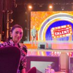 Karisma Kapoor Instagram - An evening well spent 🌟💕 I had the pleasure of being a panel judge at the Pure Family Talent Show, an internal employee engagement initiative by @PureHealthae, the UAE’s leading integrated healthcare platform.   The show was a thank you to the frontliners and represented Pure Health’s diverse and inclusive culture, where every colleague feels respected, supported, valued, and proud to be a part of the Group. The performances were outstanding. What a show! @purehealthae @wearegratitude @juspreetsinghwalia #workingweekends