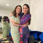 Karisma Kapoor Instagram - Look who I bumped into at the studio my all time fav MDji 💕💕💕💕 #memoriesandmagic