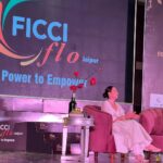 Karisma Kapoor Instagram - It was enthralling to attend a women empowering session with the ladies of FICCI FLO Jaipur. On the occasion of World Health Day yesterday, we pledged to increase wellness and skilling by adopting a village and empowering them right from the grassroot level… wishing the girls of FICCI FLO all the very best for this noble cause.🙏🏼💕🌟 @ficciflojaipur