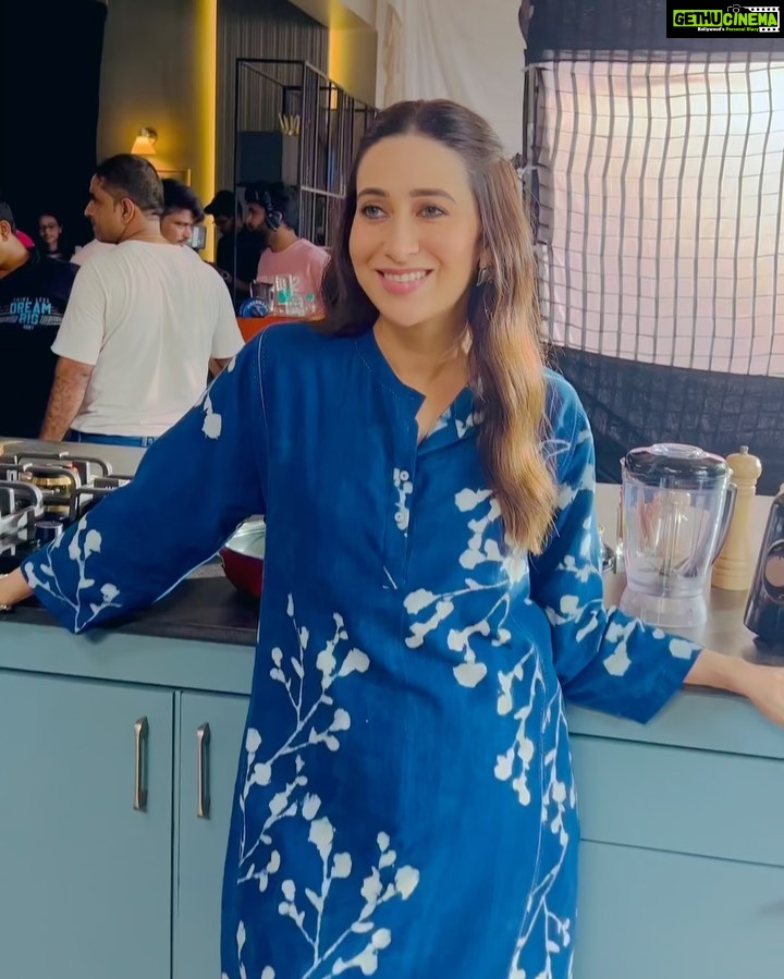 Karisma Kapoor Instagram - Just another manic monday 🦋