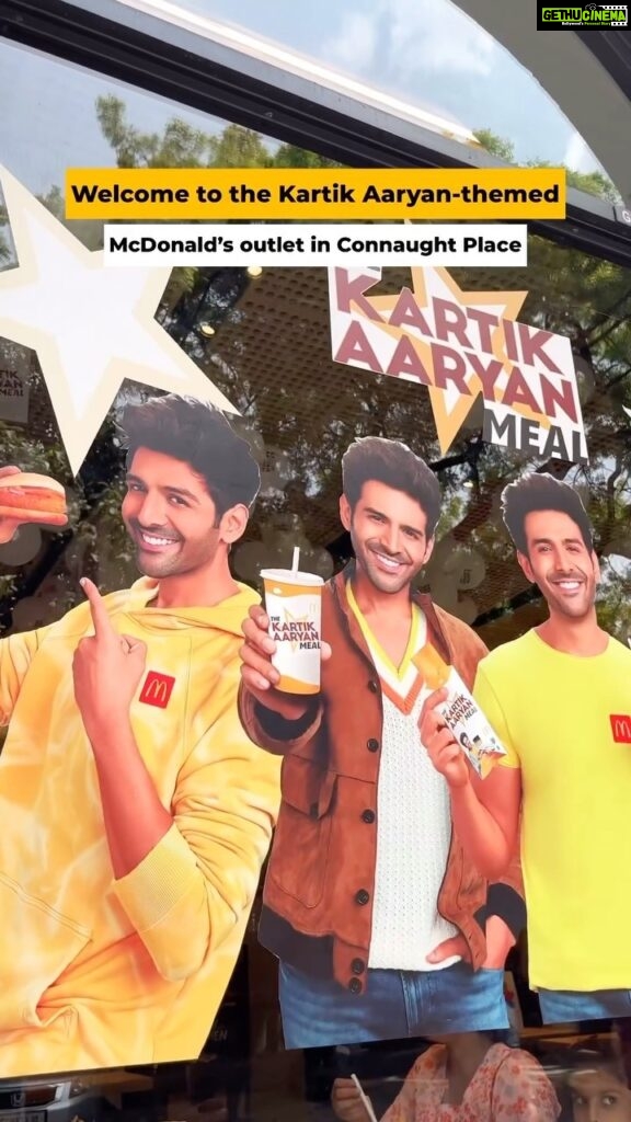 Kartik Aaryan Instagram - Mujhe ye dekh ke hi bhookh lagne lagi 😭 #TheKartikAaryanMeal 😋🍟 #IMLovinIt 🤍 #Repost @unseen.delhi Dine like a Bollywood star at Kartik Aaryan-themed McDonald’s outlet in CP! 🍔😍 Indulge in the mouthwatering Kartik Aaryan Meal that’s not only a treat for your taste buds but also a pocket-friendly meal. A totally worth it meal and if you’re a Kartik Aaryan fan, you might want to repeat your order. ✨🧋 And hey, don’t forget to add a touch of AR magic to your experience simply scan the QR code on the box for a dose of extra fun! 📸🍔 @mcdonaldsinindia @kartikaaryan #McDonaldsInIndia #TheKartikAaryanMeal #ImlovinIt #KartikAaryan ​#NewLaunch #LimitedEdition #Delhi #connaughtplace #unseendelhi