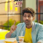 Kartik Aaryan Instagram - Camera band nahi kiya tha 😢 #TheKartikAaryanMeal @mcdonaldsinindia 😍