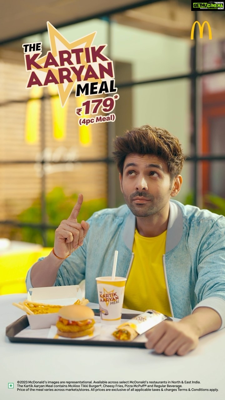 Kartik Aaryan Instagram - Camera band nahi kiya tha 😢 #TheKartikAaryanMeal @mcdonaldsinindia 😍