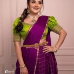 Karunya Ram Instagram - 💚💜🧿 : : Jewllry : @kalyanjewellers_official Makeup : @glorykeithmakeover Hair : @hair_by_vedagururaj Pc : @rainbow_photography_official : : #karunyaram #milkybeautykarunyaram #actress #tradition #indian #beautiful #gorgeous #pretty #halfsaree Raja Rajeshwari Nagar, Bangalore South