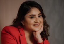 Karunya Ram Instagram - Swag 💛🖤❤️ : : Wearing : @zara @victoriassecret Makeup : @makeoverbysamridhi_ram PC : @umesh__photography___ Place : SR Studio RR Nagar : : #karunyaram #milkybeautykarunyaram #trending #hot #glamour #beauty #stylish Raja Rajeshwari Nagar, Bangalore South