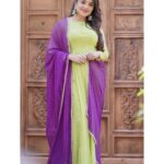 Karunya Ram Instagram – Go green 💚💜
:
:
:
#karunyaram #milkybeautykarunyaram #heroine #actress #trending #viral
