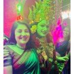 Karunya Ram Instagram – ಕಿತ್ತೂರಿನ ಬಂಡಿ ಹಬ್ಬದ ಸಡಗರ 🌸,ತಂಬಿಟ್ಟಿನ ಆರತಿ ಮತ್ತು ಊರಿನ ಜನರ ಪ್ರೀತಿ 💐🫰🏼🫶🏼🤗 with my darling @sumankittur & family🫰🏼🫶🏼🤗❤️
:
:
:
#karunyaram #milkybeautykarunyaram #kittur #festival #village #nature #traditional #beautiful #family #gorgeous #cute #traditional #culture #trending #viral Kittur