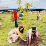 Karunya Ram Instagram – ಗಿಡಗಳನ್ನು ಬೆಳೆಸಿ ಪರಿಸರ ಉಳಿಸಿ 🌴🌲🌳☘️🌿🍀
:
:
:
#gogreen #tree #plantation #trending #viral