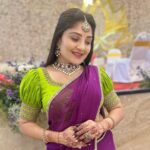 Karunya Ram Instagram – In a world full of trends,I want to remain a classic.💜💚
:
:
Wearing : self designed outfit 😝
Jewllry : @aabushanjewellery1941 
Makeup : @makeoverbysamridhi_ram 
Hair : @ambika_madam 
:
:
#karunyaram #milkybeautykarunyaram #traditionalwear #halfsaree #cute #beautiful #gorgeous #pretty SKR Convention Centre