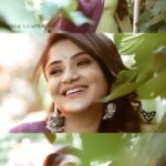 Karunya Ram Instagram – β¨ππ
:
:
Wearing : @devnastitchingstudio
Makeup : @makeoverbysamridhi_ram
Hair : @ambika_madam
Jewllry : @rentingstoli
Videography : @vishnu_vcaptures
Location : @elementscelebratebangalore
:
:
#karunyaram #milkybeautykarunyaram #actress #treding #viral #cute #gorgeous #pretty #selwar #traditionalwear #nature #video #dhanush #gvprakash #vavaathi #cutest #instagood #insta #instatrending Elements Celebrate