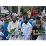 Karunya Ram Instagram – Congratulations on this tremendous win in Karnataka assembly polls 23 ,hats off to our dynamic Leader Sri Siddaramaiah sir who is known for his socialist,secular outlook,we wish & hope for better governance in upcoming days , all the very best to you sir , we all know you are a man of word who keeps up the promises ✋🏻💐✌🏼

#wishforbettertommorow #2023 #election #karnataka