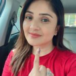 Karunya Ram Instagram – We Did our duty ,please do vote 🗳️🗳️

ಮತದಾನ ನಮ್ಮ ಹಕ್ಕು
:
:
#karunyaram #milkybeautykarunyaram #vote #karnatakaelections2023 Raja Rajeshwari Nagar, Bangalore South