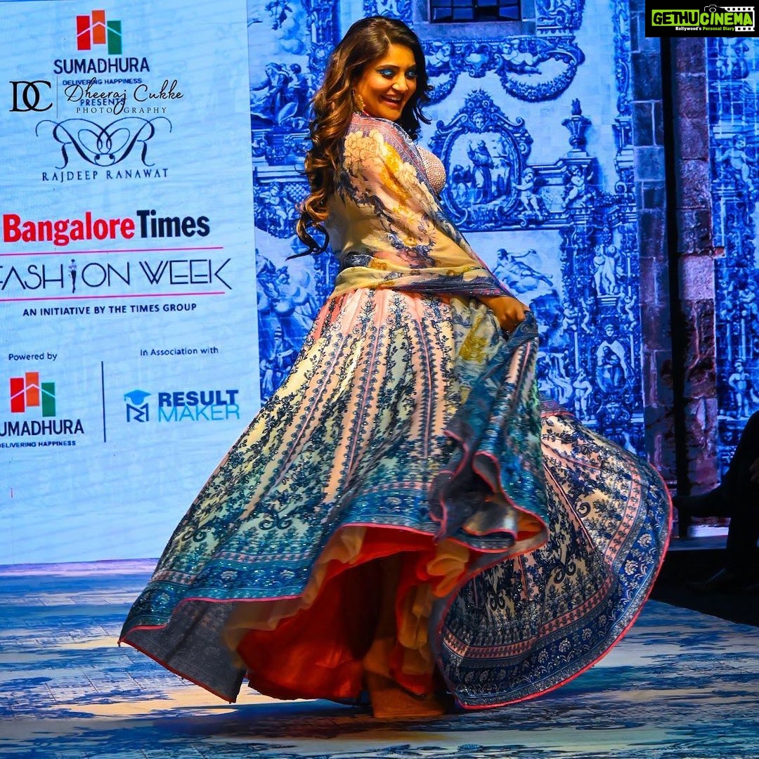 Karunya Ram Instagram - π§Ώππ€ Four Seasons Hotel Bengaluru at Embassy One