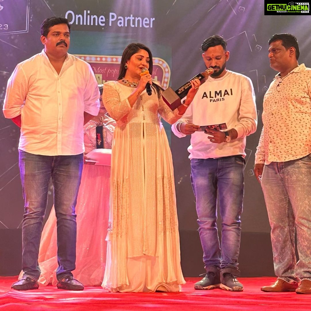 Karunya Ram Instagram - Thnk u Thnk u so much to EVRYONE ❤️🥰🧿