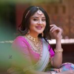 Karunya Ram Instagram - ಹೊಸ ವರ್ಷದ ಹಾಗು ಬೆವು ಬೆಲ್ಲದ ಯುಗಾದಿ ಹಬ್ಬದ ಶುಭಾಶಯಗಳು, ನಿಮ್ಮೆಲರ ಜೀವನದಲ್ಲಿ ಬೆಲ್ಲದ ಸಿಹಿಯೇ ಇರಲಿ 🥰👍Happy Ugadi 🎉✨💐