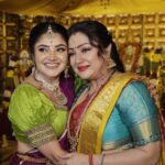 Karunya Ram Instagram - Girls most Fav outfit Saree & Half Saree 🧿 which is ur fav attire & colour comment below 🩷🤗 : : : #karunyaram #milkybeautykarunyaram #priyankaupendra #sisterlove #bonding #halfsaree #saree #traditional #jewelry #indian #girls #divine #devotional #god #godess #retual #trendingreels #viral Sri Bande Mahakali Devalaya
