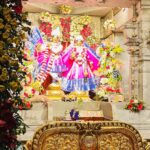 Karunya Ram Instagram - Hare Krishna Hare Krishna krishna krishna hare hare ! Hare Rama Hare Rama Rama Rama Hare Hare ! Chant this mantra 108 times evryday & see this difference 🤗🤟🏼 : : #iskcontemple #harekrishna #harerama #chant #mantra #karunyaram #temple #goodvibes #god