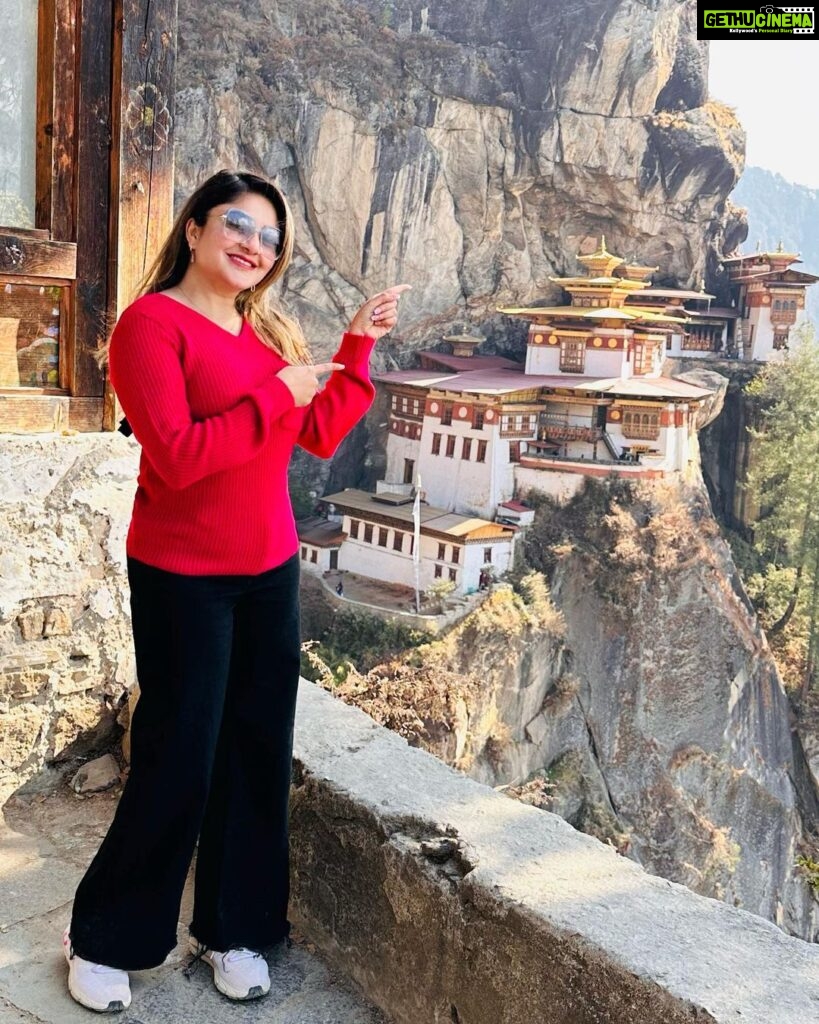 Karunya Ram Instagram - Tiger nest monastery one of beautiful place in Bhutan 🥰 Paro Taktsang Temple 'Tigers Nest'