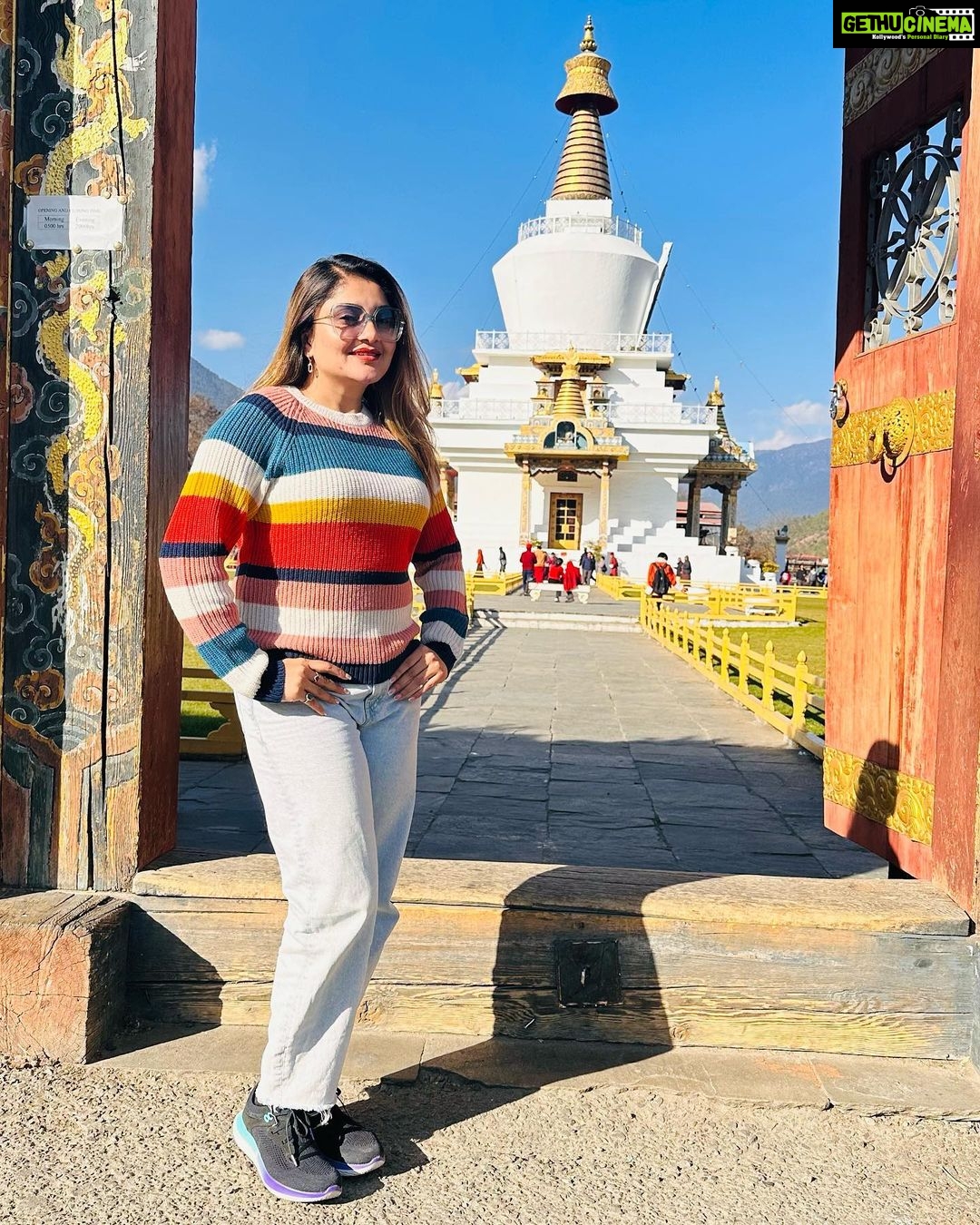 Karunya Ram Instagram - A vacation is having nothing to do and all day to do it in 🤗💐🎊 : : : #bhutan #travel #vacation #karunyaram #samridhiram #sisterlove #buthantravel Thimphu, Bhutan