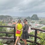Karunya Ram Instagram – Vietnam 🇻🇳💚♥️
:
:
:
#karunyaram #milkybeautykarunyaram #vietnam #explore #vacation #travel #sisters #sisterlove #danang Da Nang, Vietnam