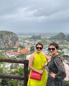 Karunya Ram Instagram - Vietnam 🇻🇳💚♥️ 
:
:
:
#karunyaram #milkybeautykarunyaram #vietnam #explore #vacation #travel #sisters #sisterlove #danang