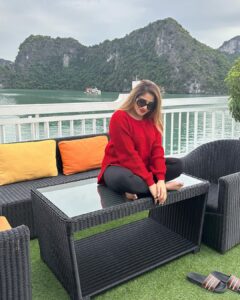 Karunya Ram Instagram - Love the nature ♥️🇻🇳
:
:
#karunyaram #milkybeautykarunyaram #vietnam #naturelover