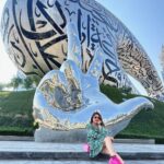 Karunya Ram Instagram - 💚💗💙 : : : #karunyaram #milkybeautykarunyaram #travel #vecation #dubai #secondhome #memories #cute #futureofthemuseum Museum of the Future
