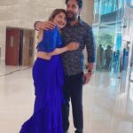 Karunya Ram Instagram - From my collage days @premnenapirali one of my fav actor 🤗but now happy to say that we r good family friends n specially @jyothiprem1008 ur such a darling 😍 @premnenapirali never do reels on full on demand this reel is for all his female fans 😝💙🖤 how many of ur waiting for watch this pair on big screen comment bellow by typing “YES WE ARE “🤟🏼🎊 : : @joshapp.kannada @officialjoshapp : : #karunyaram #milkybeautykarunyaram #prem #nenapiraliprem #actor #song #reels #trendingreels #viral #insta