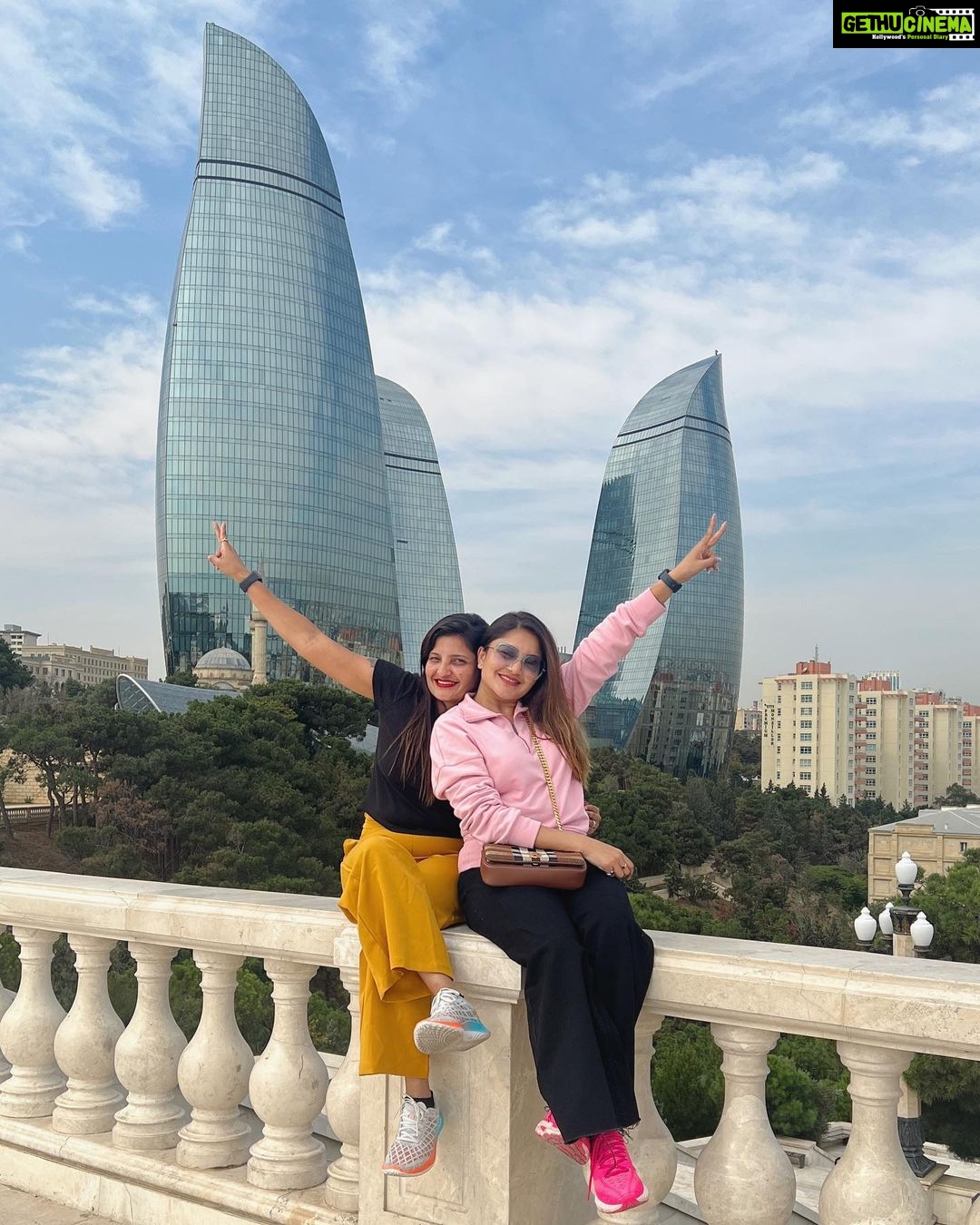 Karunya Ram Instagram - When you leave a beautifull place,you carry it with you wherever you go.♥️🇦🇿 : : : #karunyaram #samridhiram #azarbaijan #baku #vacation #instagood #sisters #love #memories #beautiful #country #meta #actress #traveler #burberry #karllagerfeld #underarmour Baku, Azerbaijan
