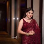 Karunya Ram Instagram - 💃🏼💃🏼💃🏼 : : Wearing : @label_divya_samal Makeup : @makeoverbysamridhi_ram Hair : @hairstyle_by_priya_bangalore PC : @rainbow_photography_official : : #karunyaram #milkybeautykarunyaram #actress