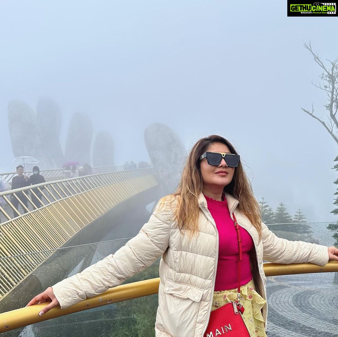 Karunya Ram Instagram - 🇻🇳♥️💖 : : : #karunyaram #milkybeautykarunyaram #vietnam #sunworld #banahills #vacation #travel #memories #fun #explore Da Nang, Vietnam