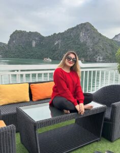 Karunya Ram Instagram - Love the nature ♥️🇻🇳
:
:
#karunyaram #milkybeautykarunyaram #vietnam #naturelover