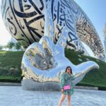 Karunya Ram Instagram - 💚💗💙 : : : #karunyaram #milkybeautykarunyaram #travel #vecation #dubai #secondhome #memories #cute #futureofthemuseum Museum of the Future