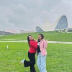 Karunya Ram Instagram - Baku 🇦🇿u have all my love and ♥️ : : #karunyaram #milkybeautykarunyaram #baku #azarbaijan #vecation #love #instagram #instagood #meta #pic #holiday #explore #memories Heydar Aliyev Center