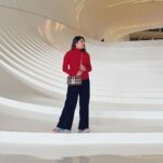 Karunya Ram Instagram - Baku 🇦🇿u have all my love and ♥️ : : #karunyaram #milkybeautykarunyaram #baku #azarbaijan #vecation #love #instagram #instagood #meta #pic #holiday #explore #memories Heydar Aliyev Center