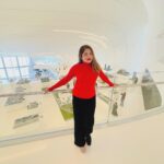 Karunya Ram Instagram - Baku 🇦🇿u have all my love and ♥️ : : #karunyaram #milkybeautykarunyaram #baku #azarbaijan #vecation #love #instagram #instagood #meta #pic #holiday #explore #memories Heydar Aliyev Center