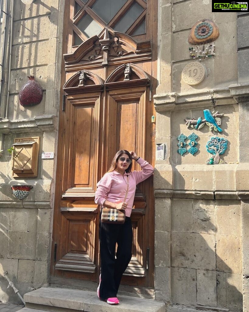Karunya Ram Instagram - When you leave a beautifull place,you carry it with you wherever you go.♥️🇦🇿 : : : #karunyaram #samridhiram #azarbaijan #baku #vacation #instagood #sisters #love #memories #beautiful #country #meta #actress #traveler #burberry #karllagerfeld #underarmour Baku, Azerbaijan