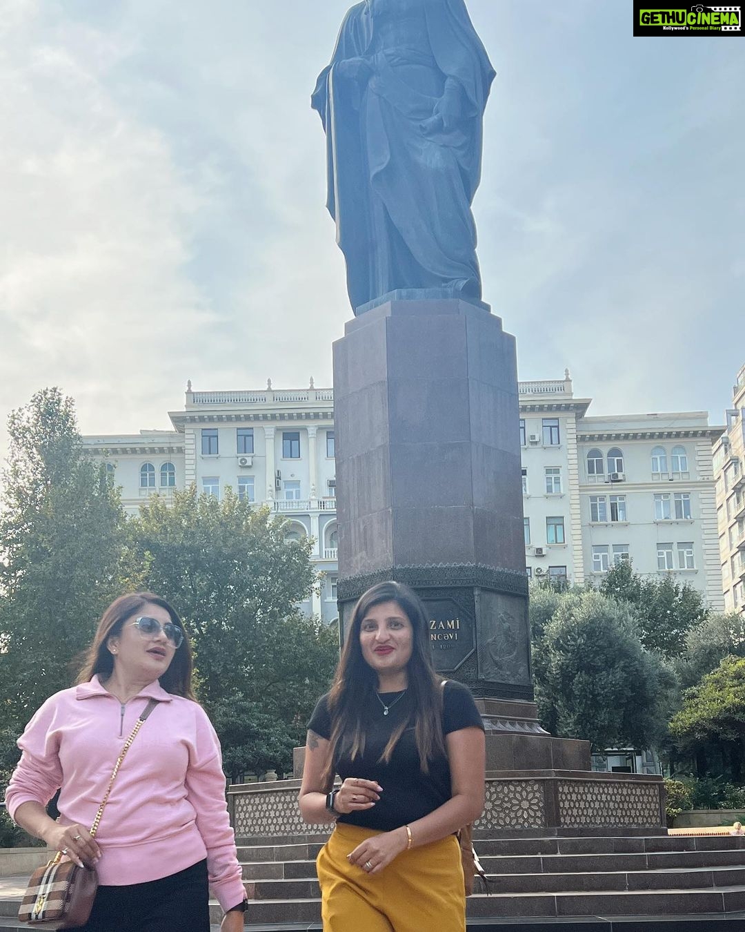 Karunya Ram Instagram - When you leave a beautifull place,you carry it with you wherever you go.♥️🇦🇿 : : : #karunyaram #samridhiram #azarbaijan #baku #vacation #instagood #sisters #love #memories #beautiful #country #meta #actress #traveler #burberry #karllagerfeld #underarmour Baku, Azerbaijan