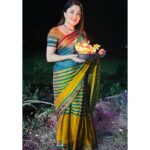 Karunya Ram Instagram – ಕಿತ್ತೂರಿನ ಬಂಡಿ ಹಬ್ಬದ ಸಡಗರ 🌸,ತಂಬಿಟ್ಟಿನ ಆರತಿ ಮತ್ತು ಊರಿನ ಜನರ ಪ್ರೀತಿ 💐🫰🏼🫶🏼🤗 with my darling @sumankittur & family🫰🏼🫶🏼🤗❤️
:
:
:
#karunyaram #milkybeautykarunyaram #kittur #festival #village #nature #traditional #beautiful #family #gorgeous #cute #traditional #culture #trending #viral Kittur