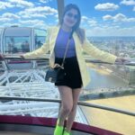 Karunya Ram Instagram - 💜💛🖤💚 London Eye