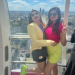 Karunya Ram Instagram - ❤️‍🩹🧿 : : #karunyaram #samridhiram #sisters #sisterlove #bonding #cute #beauty #gorgeous #pretty #love #instagood #instagram #instalike London Eye