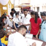 Karunya Ram Instagram - Thanking all in contributing to make this events successfull I’m glad to announce that over 1000 people have pledged to donate their organs ….immensely thankful and my gratitude to Srimati Ashwini Puneeth Rajkumar Madam and Action Prince Dhruva Sarja sir for your wonderful support and gesture…. Requesting all to support and give us strength to make more such evnents successful ….. 🫶🏼🙏🏻💐 : : : #karunyaram #milkybeautykarunyaram #samskartrust #karnatakadyndicatefoundation #organ #donation #socialwork #kimshospital Kims Hospital, K.R. Road,