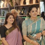 Karunya Ram Instagram - Congratulations & Happy to inaugurate the second branch of @houseof.raadhya_sarees In RR Nagar ,Being a married women and becoming a entrepreneur takes a hell lot of effort & may your story serve as an inspiration to all other women out there dear Ranjitha 💐💐🤗❤️ : : Saree : @houseof.raadhya_sarees @umesh__photography___ : : #karunyaram #milkybeautykarunyaram #raadyasaree #sareelove Raja Rajeshwari Nagar, Bangalore South
