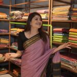 Karunya Ram Instagram - Saree love 🥻❤️🥰🤗 : : @houseof.raadhya_sarees @umesh__photography___ Raja Rajeshwari Nagar, Bangalore South