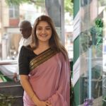 Karunya Ram Instagram - Saree love 🥻❤️🥰🤗 : : @houseof.raadhya_sarees @umesh__photography___ Raja Rajeshwari Nagar, Bangalore South
