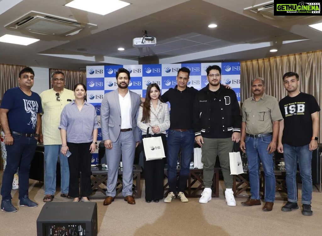 Kashmira Pardesi Instagram - The leadership summit at ISB Mohali - this was fun 🤍 Thank you for having us 🙌 #thefreelancer #isbindia