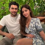Kashmira Pardesi Instagram - 1st one is real, 2nd is reel and the 3rd is just pretending to be normal. Aliya and Mohsin 🙌 @navneet.malik1 Marrakech, Morocco