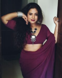 Kavita Radheshyam Instagram - बेला Mehka री Mehka आधी रात को..