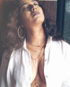 Kavita Radheshyam Instagram - میں ملنگ ❤️❤️❤️
